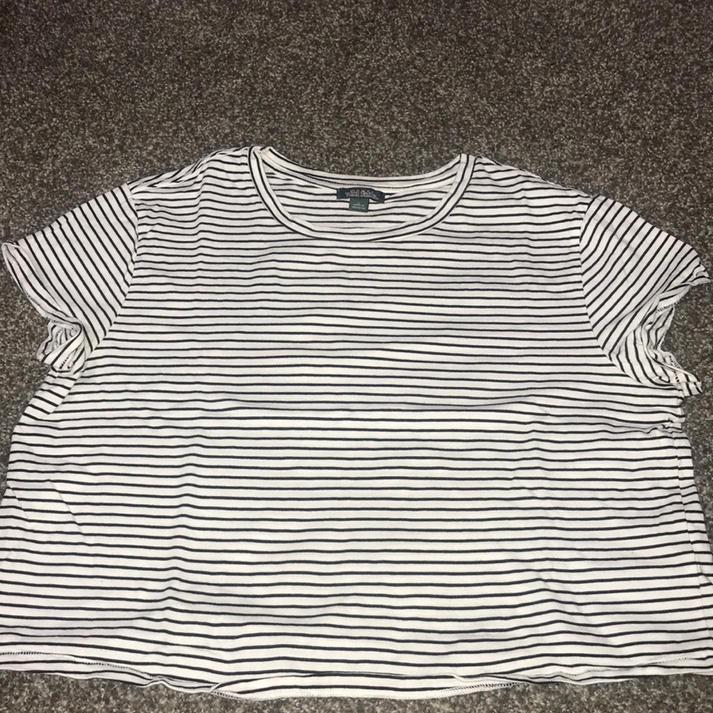 Striped short shirt